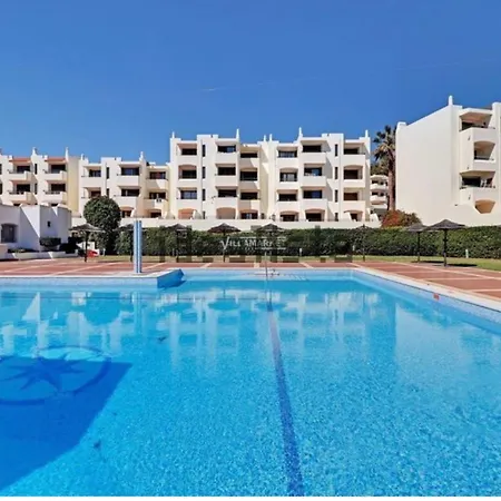 Apartman Air Conditioned 1 Bedroom Apt With Wi-fi & Patio. *