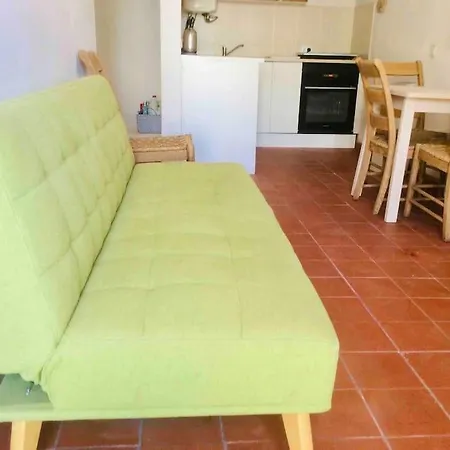 Air Conditioned 1 Bedroom Apt With Wi-fi & Patio. アパート