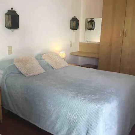 Air Conditioned 1 Bedroom Apt With Wi-fi & Patio. アパート
