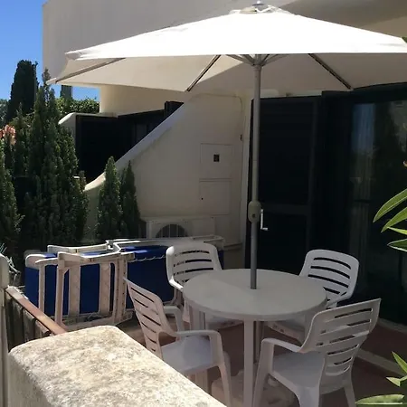 アパート Air Conditioned 1 Bedroom Apt With Wi-fi & Patio.